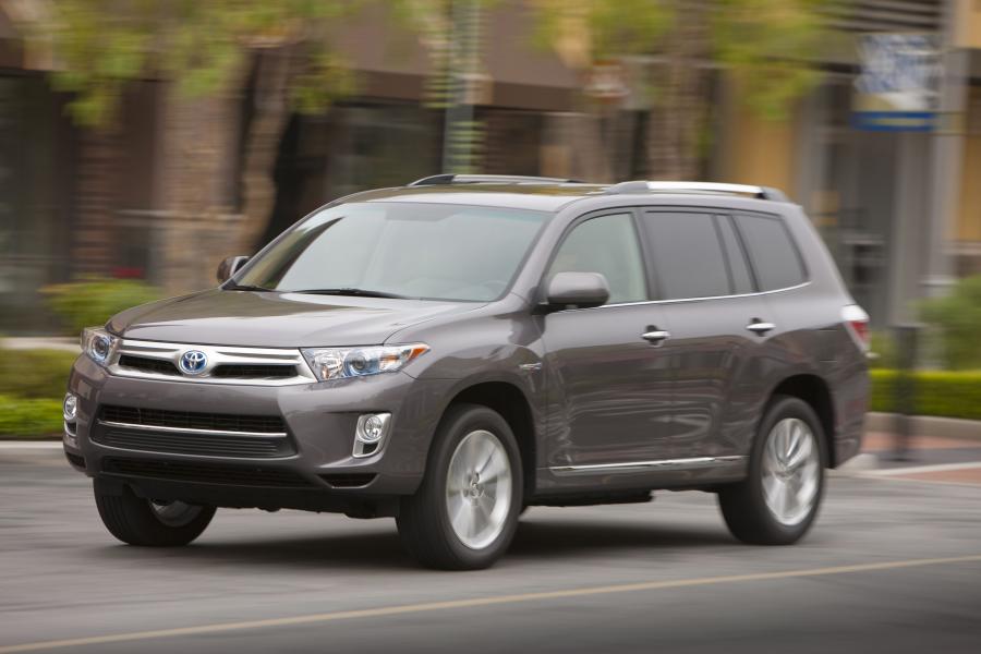  Toyota Highlander Hybrid 2011 года  (фото 31 из 34)